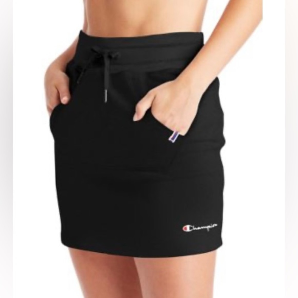 Champion black campus skirt